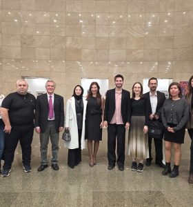 İZMİR TÖMER’DE “AKDENİZ ESİNTİSİ”