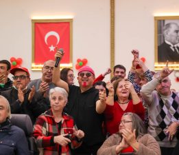 Buca Belediyesi’nden Engel Tanımayan Yeni Yıl Kutlaması