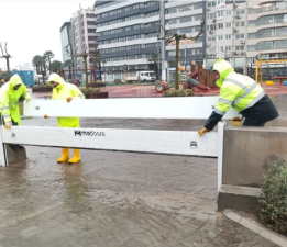 Kordon’da Fırtına Testi Başarıyla Geçildi: Deniz Taşkınına Geçit Verilmedi