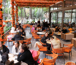 Menemenliler Aynısefa’yı çok sevdi