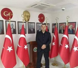 BAYRAĞA SAHİP ÇIKMAK, VATANIMIZA, ŞEHİTLERİMİZE VE GELECEĞİMİZE SAHİP ÇIKMAKTIR.”