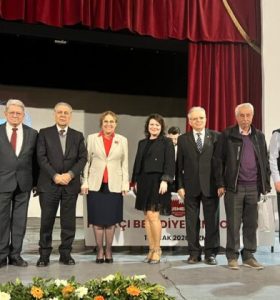 Yerel Yönetimlerde “Halkçılık” Reçetesi: Sempozyumdan Çıkan Çözümler