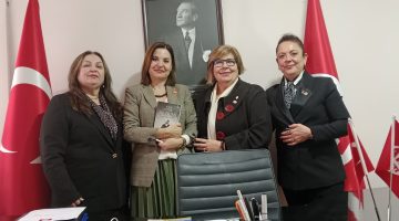 ATA PARTİ İZMİR İL BAŞKANLIĞI; KADER İZMİR ŞUBE BAŞKANI, BANU ÖNKOL İÇHEDEF’İ AĞIRLADI…