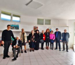 KARŞIYAKADA ENGELSİZ YÜREKLER SERGİSİ AÇILDI