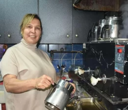 KAHVECİLERİN TOPUKLU  EFESİ