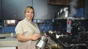 KAHVECİLERİN TOPUKLU  EFESİ