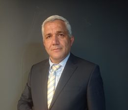 İzmir Avrupa Gazeteciler Derneği Başkanı Bora Koçu’dan Meslektaşına Destek