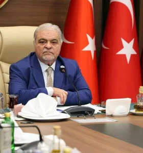 Özal İAÜ’de konuştu: Küresel denge uyarısı