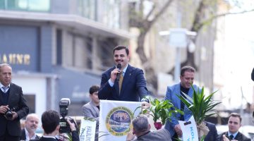 “UYUŞTURUCUNUN KENTSEL DÖNÜŞÜMLE ALAKASI YOK DİYEN ARKADAŞ KENDİNİ ÇOK AKILLI SANIYOR”