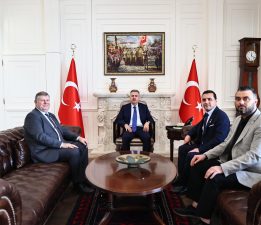 Yerli mobilya dünyayla yarışıyor