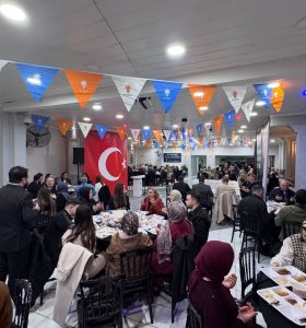 Çiğli’de Geleneksel İftar Sofrası: “Birlik ve Beraberliğimiz Daim Olsun”