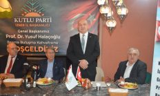 Kutlu Parti İzmir’de Vizyonunu Açıkladı: “Sağ-Sol Bitti, Liyakat Dönemi Başlıyor”