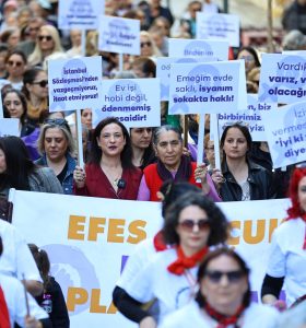 BAŞKAN FİLİZ CERİTOĞLU SENGEL: GÜÇLÜ KADIN, KADINA SAHİP ÇIKAN KADINDIR”