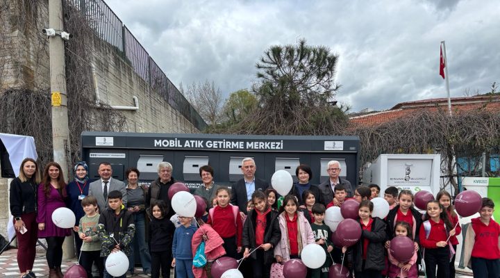 BERGAMA BELEDİYESİ’NDEN SIFIR ATIK GÜNÜ’NDE ÇEVREYE BÜYÜK KATKI