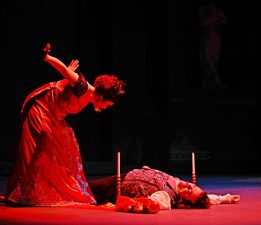 İZMİR’DE BİR BAŞYAPIT “TOSCA”