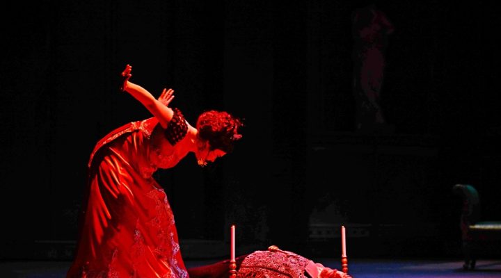 İZMİR’DE BİR BAŞYAPIT “TOSCA”