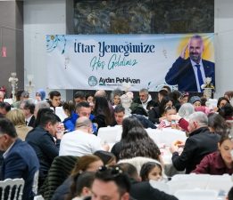 Başkan Pehlivan, Menemenlilerle gönül sofralarında buluştu