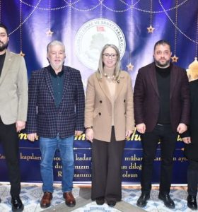 Muhteşem İftarda Halk Esnaf Kaynaşması