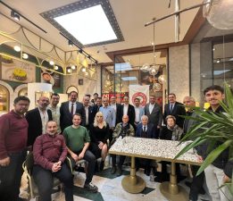 İzmir Gaziantepliler Derneği İftar Sofrasında Buluştu