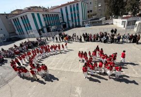 Sessizliğin İçinde Yükselen İstiklal Marşı: Balçova’da Anlamlı 12 Mart Etkinliği