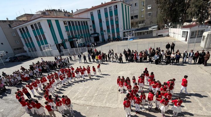 Sessizliğin İçinde Yükselen İstiklal Marşı: Balçova’da Anlamlı 12 Mart Etkinliği