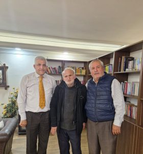 “Vatan, Bayrak, Devlet Delisiyiz!” – Kadir Durak’tan Yeni Nesle Tarihi Uyarı