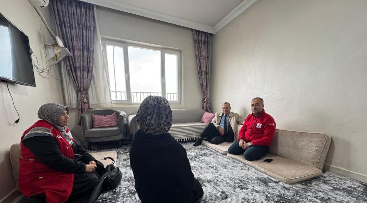 Kanatsız Melekler Grubu Başkanı Dr. Davut Dinçel’den Mardin’de Gönüllere Dokunan Ziyaret