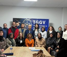 Türkiye Gelişim ve Gençlik Vakfı İzmir Teşkilatı İstişare Toplantısında Bir Araya Geldi 