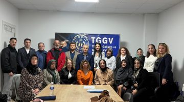 Türkiye Gelişim ve Gençlik Vakfı İzmir Teşkilatı İstişare Toplantısında Bir Araya Geldi 