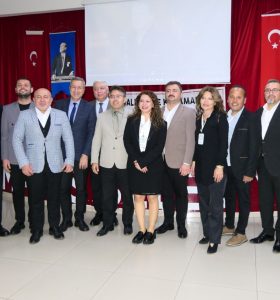 MARMARİS’TE YAŞAYAN KONYALILAR VE KARAMANLILAR İFTARDA BULUŞTU