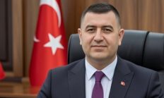 Murat VİLKEN: “Ezan ve Bayrak Söylemleri İle Siyaset Yapılmaz”