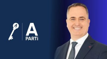 İzmir Siyasetinde Kartlar Yeniden Karılıyor: Anahtar Parti’de Cüneyt Ege Dönemi Başladı!