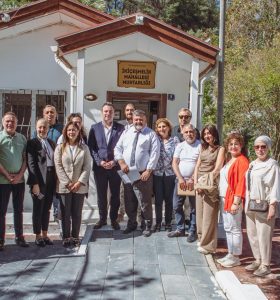 BELEDİYE BAŞKAN VEKİLİ TAHSİN DEMİRTAŞ İKİÇEŞMELİK MAHALLE KONSEYİ TOPLANTISINA KATILDI