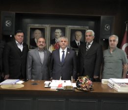 İzmir’de Kardeşlik Rüzgarı: Azerbaycan Türkleri Dost Dernekler Federasyonu’ndan MHP’ye Anlamlı Ziyaret