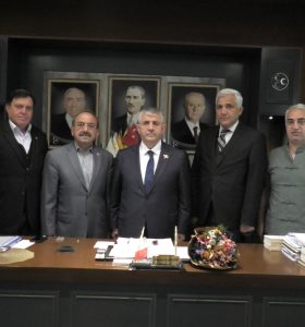 İzmir’de Kardeşlik Rüzgarı: Azerbaycan Türkleri Dost Dernekler Federasyonu’ndan MHP’ye Anlamlı Ziyaret