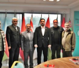 Azerbaycan Dostluk Köprüsü: AK Parti İzmir İl Başkanlığı’nda Türk Dünyası Zirvesi