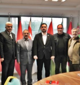 Azerbaycan Dostluk Köprüsü: AK Parti İzmir İl Başkanlığı’nda Türk Dünyası Zirvesi