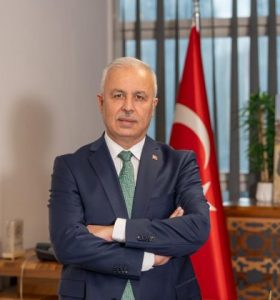 KÖSE’DEN SERT ELEŞTRİ