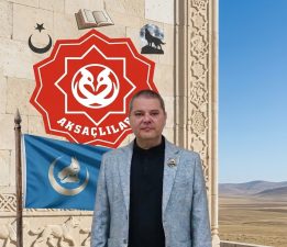 AKSAÇLILAR’DAN ÇAĞRI “OKUL SALDIRILARINDA VEFAT EDEN ÖĞRETMENLERİMİZ VE EVLATLARIMIZ ŞEHİT SAYILSIN”