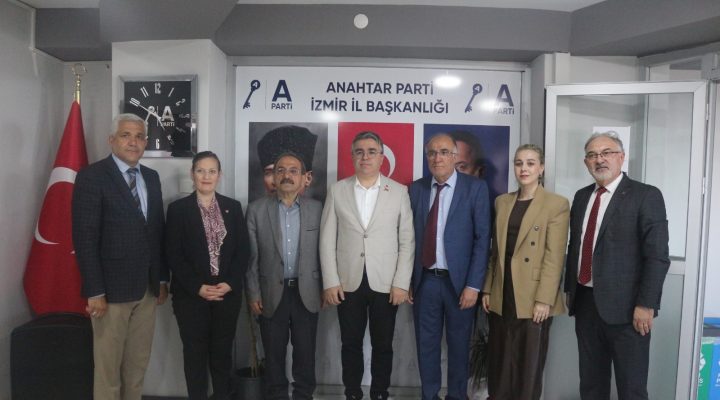 İzmir’de Diplomasi Trafiği: Anahtar Parti’de Azerbaycan Mesaisi
