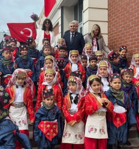 AK Partili Aydın Koç’tan Milletvekili Şebnem Bursalı’ya 23 Nisan Teşekkürü