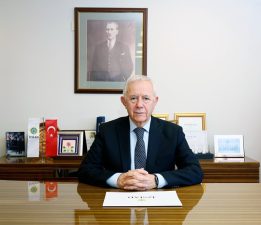 İZSİAD’dan İş Dünyasına Vicdan Çağrısı: “Her Fabrikaya Barınaktan Bir Dost”