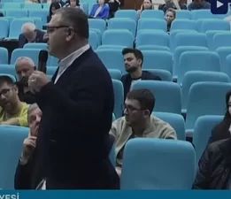 Konak Meclisi’nde Çarpıcı Çıkış: “Vatandaş Çukura Halı Seriyor!”