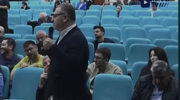 Konak Meclisi’nde Çarpıcı Çıkış: “Vatandaş Çukura Halı Seriyor!”