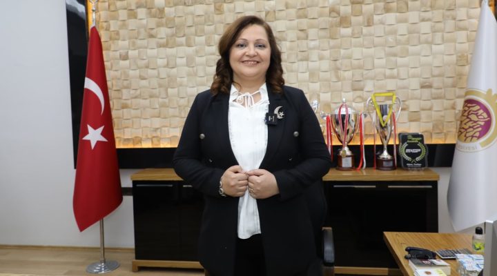 Afyonkarahisar Belediye Başkanı Burcu Köksal AK Parti’ye Katıldı