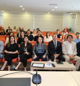 EGİAD’dan Stratejik Uyarı