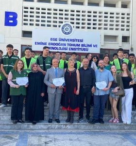 Ege Üniversitesi Öğrencilerinden “Bağımlılıklara Bağımsızlık” Mesajı