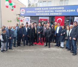 İZMİR’DE SERHAT RÜZGARI: KÖROĞLU KÖYÜ DERNEĞİ COŞKULU BİR TÖRENLE AÇILDI!