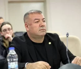 Latif Aydemir’den Körfez Kokusu Çıkışı: “Bu Koku Kendiliğinden Oluşmuyor”